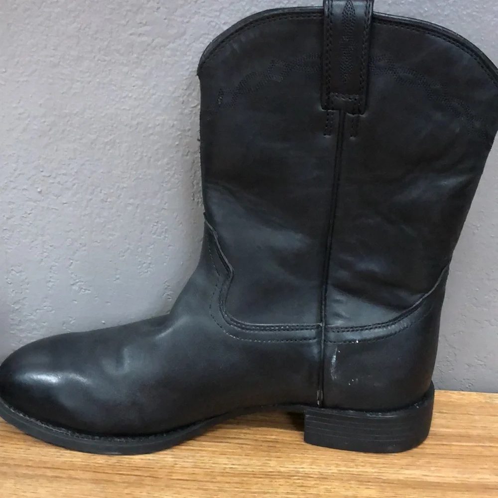 Men’s Ariat Boots - Picture 3 of 9